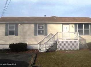 24 Brainard Ave, Port Monmouth, NJ 07758
