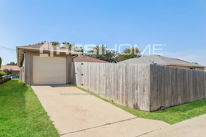 7304 Buford Dr — Photo 3