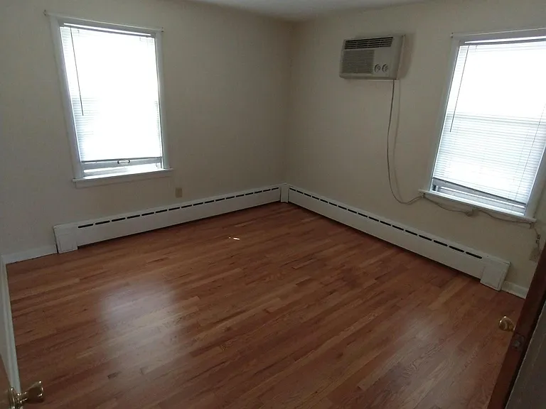 Bedroom #1
