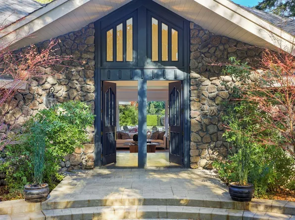 973 - 977 Country Club Lane, Sonoma, CA 95476