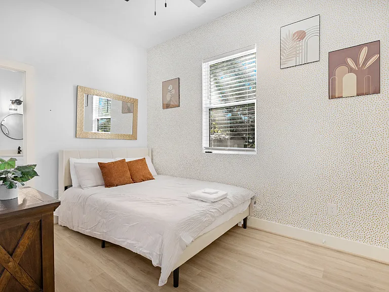 3520 Europa St — Photo 7