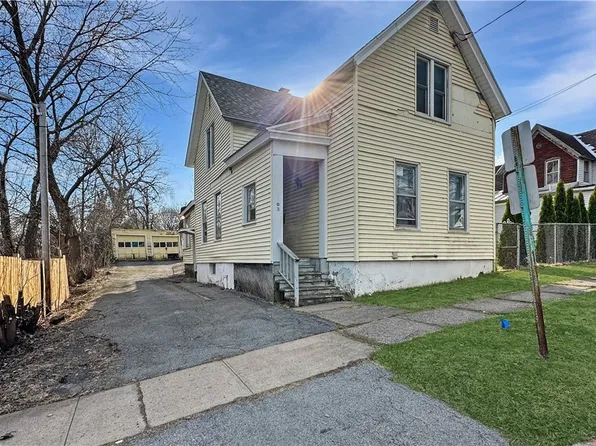 1103 Oak St, Utica, NY 13502