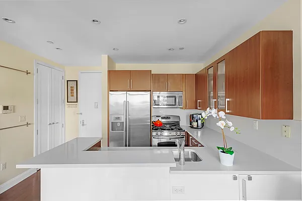 Sold by Compass | media 4