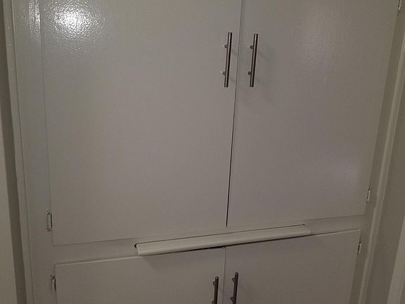5th image of 11222 Moorpark St #118