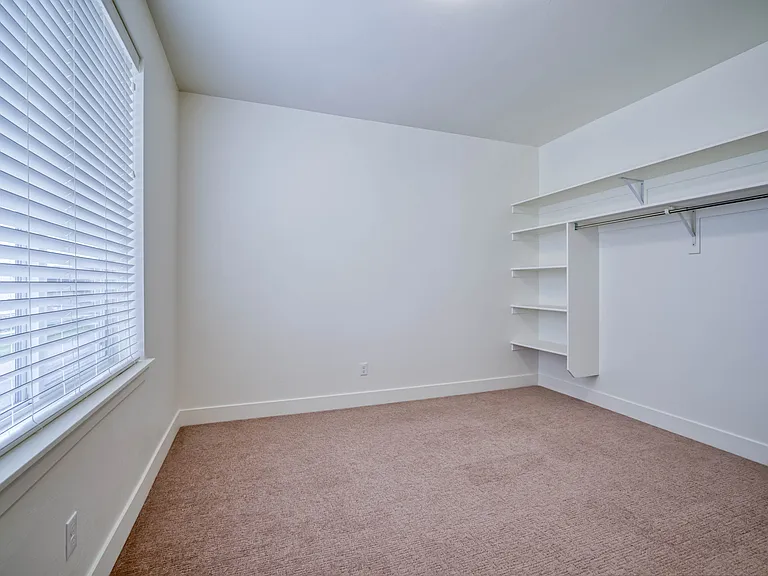 Eden Apartments — Photo 111