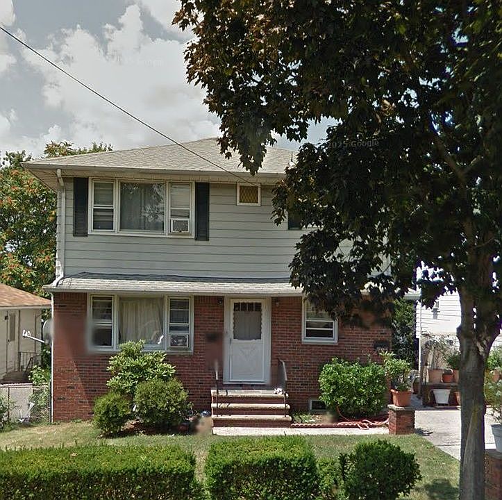 2nd image of 506 Garden St