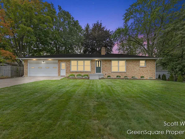 774 72nd St SE, Grand Rapids, MI 49548