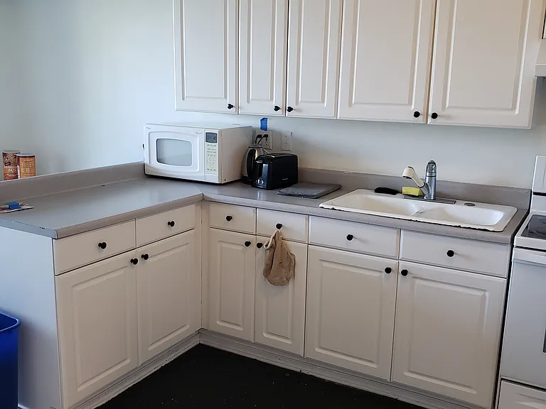 Common kitchen shared with 4 other studios.