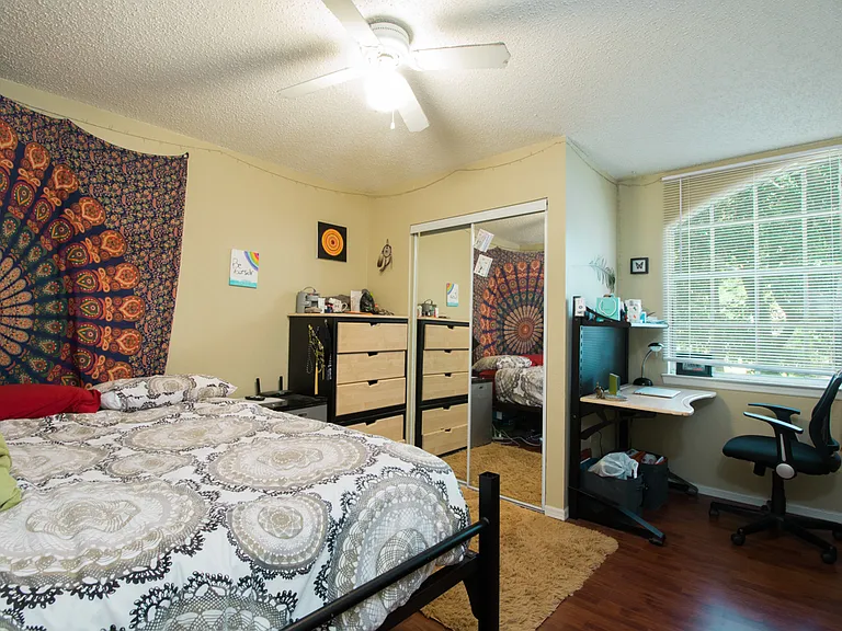 3705 SW 27th St #228 — Photo 8