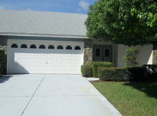 11007 Linkside Dr, Port Richey, FL 34668