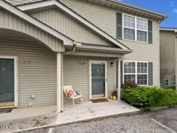 3228 Quiet Way, Knoxville, TN 37918