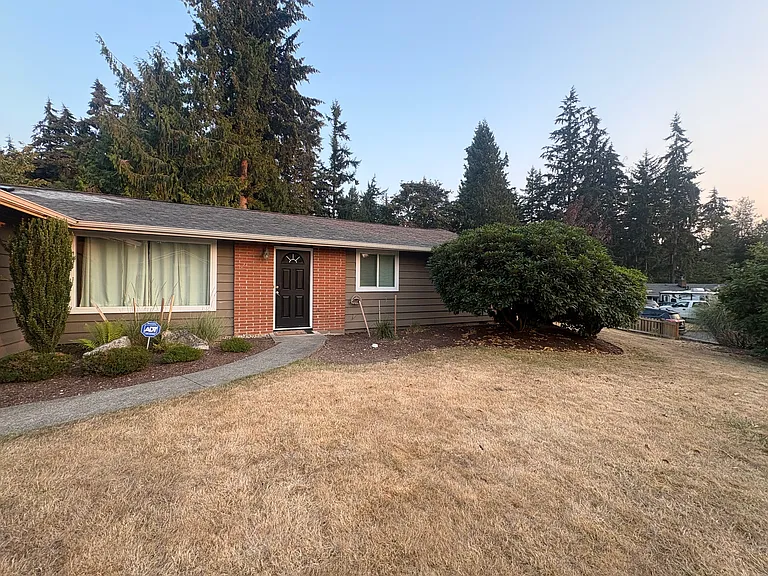 11661 SE 323rd Pl #A — Photo 14