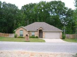 15547 Brittain Ct, Lindale, TX 75771