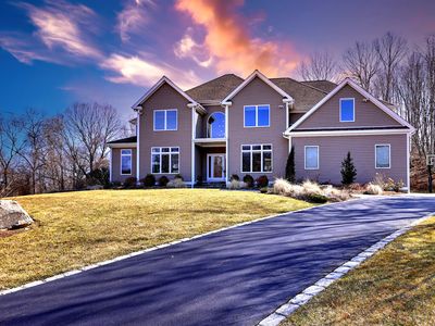 51 Tudor Lane, Trumbull, CT, 06611
