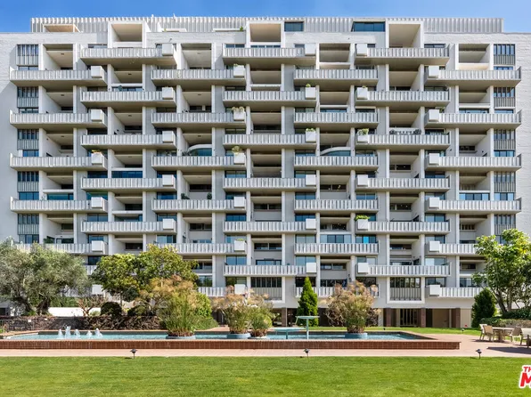 10375 Wilshire Blvd APT 2F, Los Angeles, CA 90024