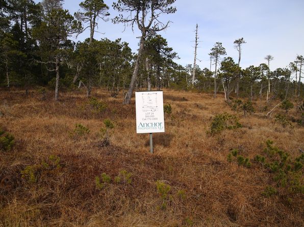 122 Woodrow Wilson Dr, Petersburg, AK 99833