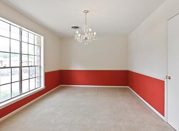 2nd image of 5653 Abbey Dr