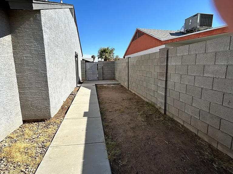 9002 W Malapai Dr — Photo 20