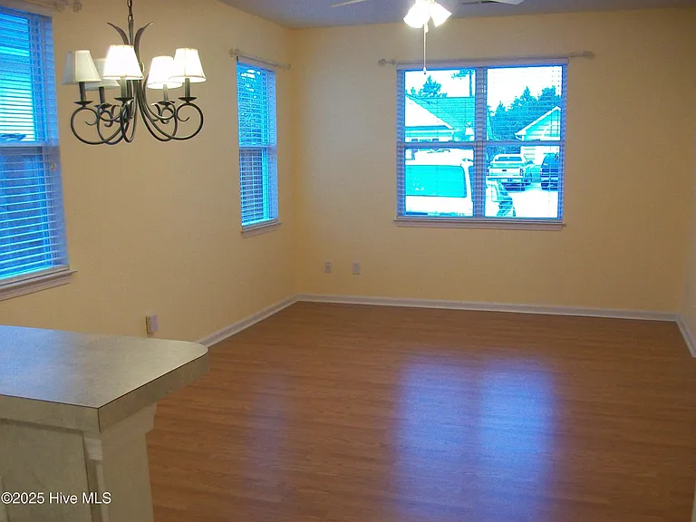 9447 Night Harbor Dr — Photo 2