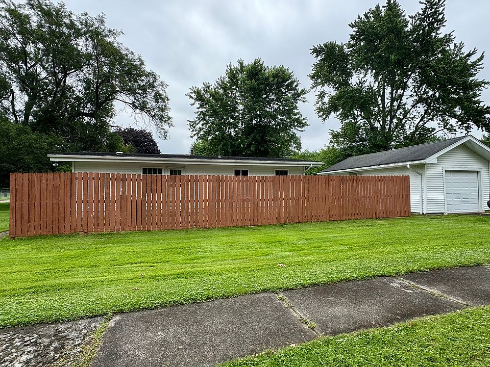 1st image of 1114 Thorndale Dr
