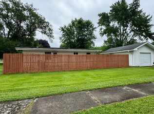 1114 Thorndale Dr, Akron, OH 44320