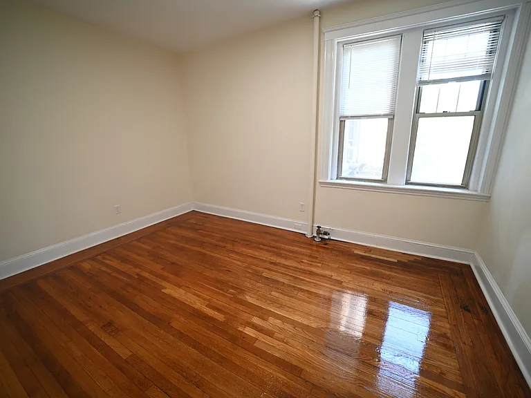 25-27 Park Drive — Photo 6