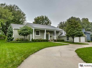 118 S 89th St, Omaha, NE 68114