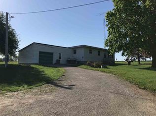 9284 West Ave, Columbus Junction, IA