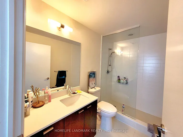 30 Roehampton Ave #3110 — Photo 27