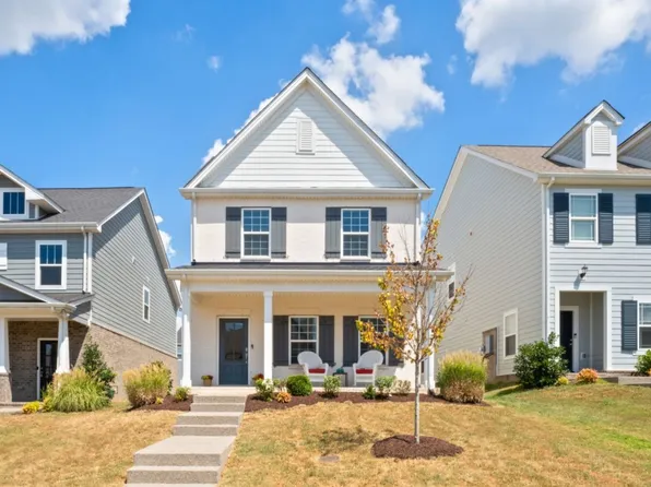 111 Santa Rosa Dr, Gallatin, TN 37066