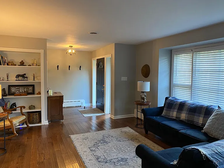 7843 Oakhurst Cir — Photo 15