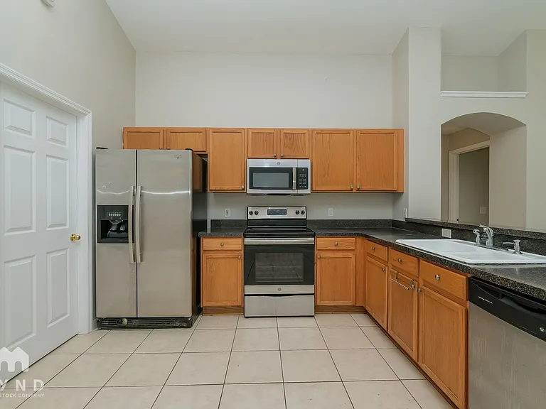 32031 Teague Way — Photo 6