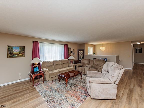 3rd image of 9810 Running Brook Dr