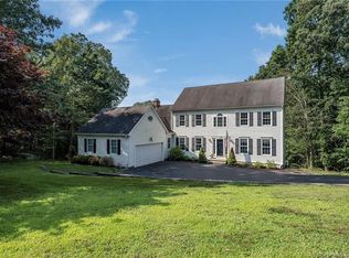 45 Running Brook Dr, Killingworth, CT 06419