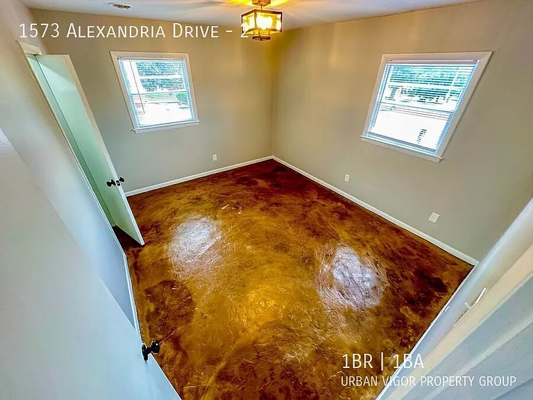 1573 Alexandria Dr #2 — Photo 4