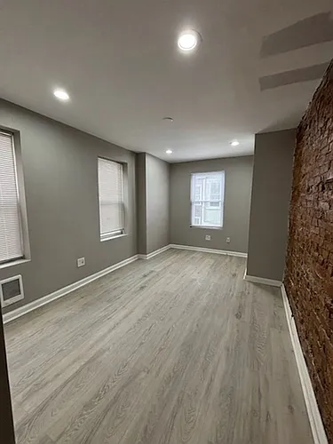 3451 Braddock Street Photo 1
