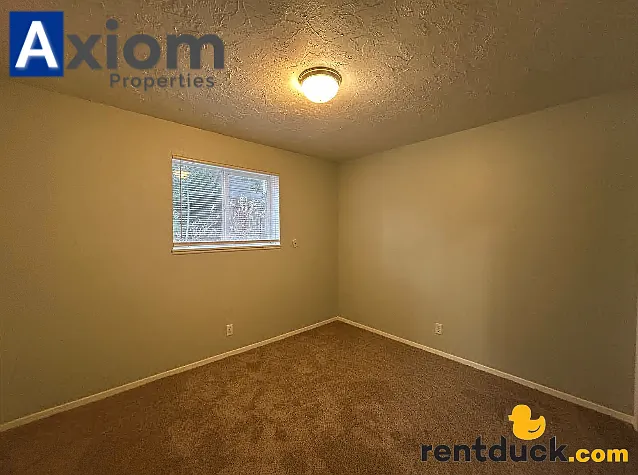 674 W Cedar — Photo 28