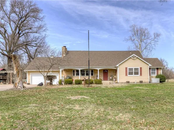 826 E 510th Ave, Pittsburg, KS 66762