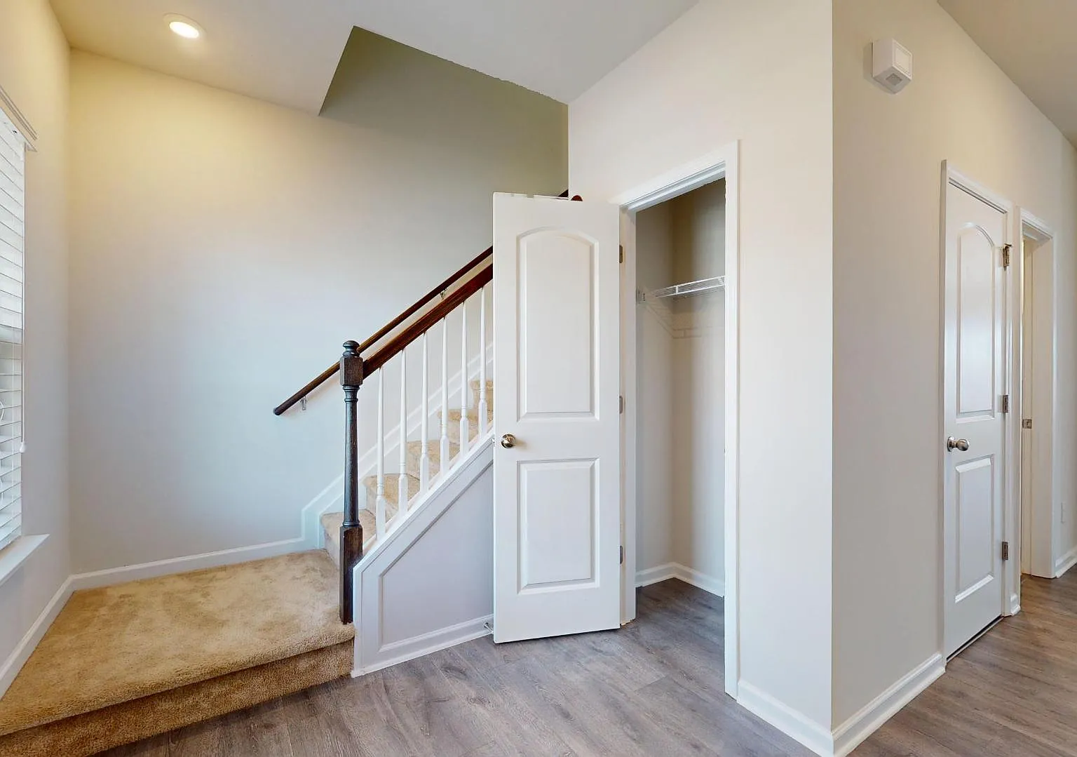 6430 Revolutionary Trl - 6430 Revolutionary Trail — Photo 4