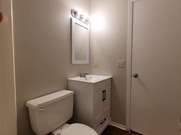 5th image of 442-908 Avenue D