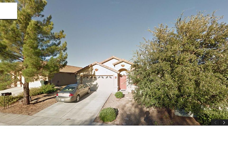 Located near everything, lots of shade trees in a closed loo