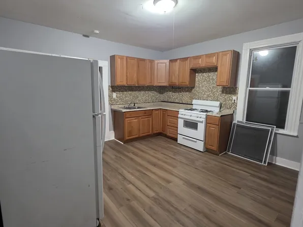 429 Poplar St #1A, New Haven, CT 06513