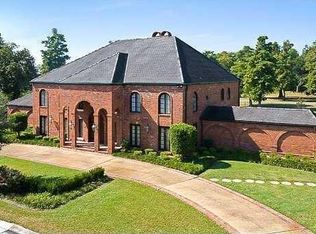 21 Colony Rd, Gretna, LA 70056