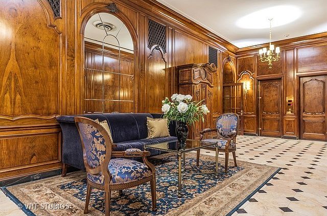 1st image of 2052 N Lincoln Park W APT 308