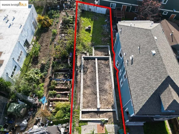 1633 8th St, Oakland, CA 94607