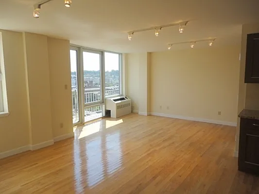 Rented by Urban Realty NYC | media 16