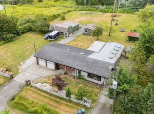 16951 94a Ave, Surrey, BC V4N6H2