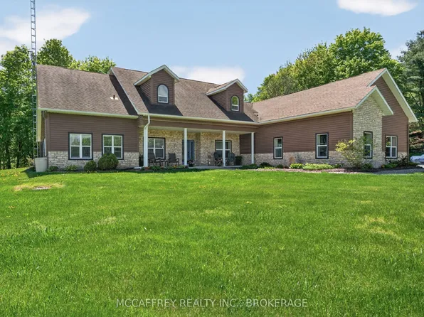 5638 Battersea Rd, South Frontenac, ON K0H 1X0