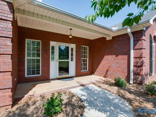 101 Stoney Point Dr, Harvest, AL 35749