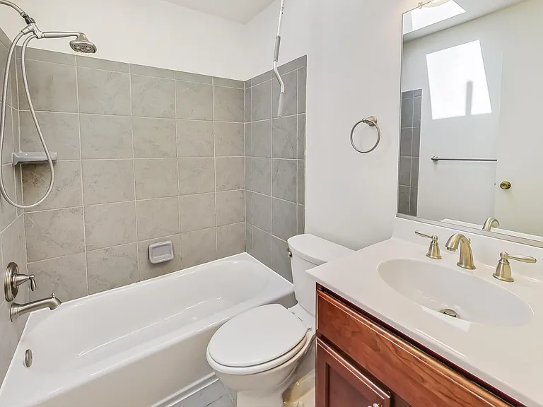 1208 Pinewood Dr — Photo 26